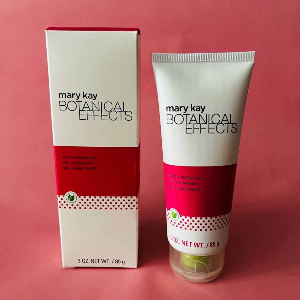 Mary Kay Botanical Effects Gel in Pink and White